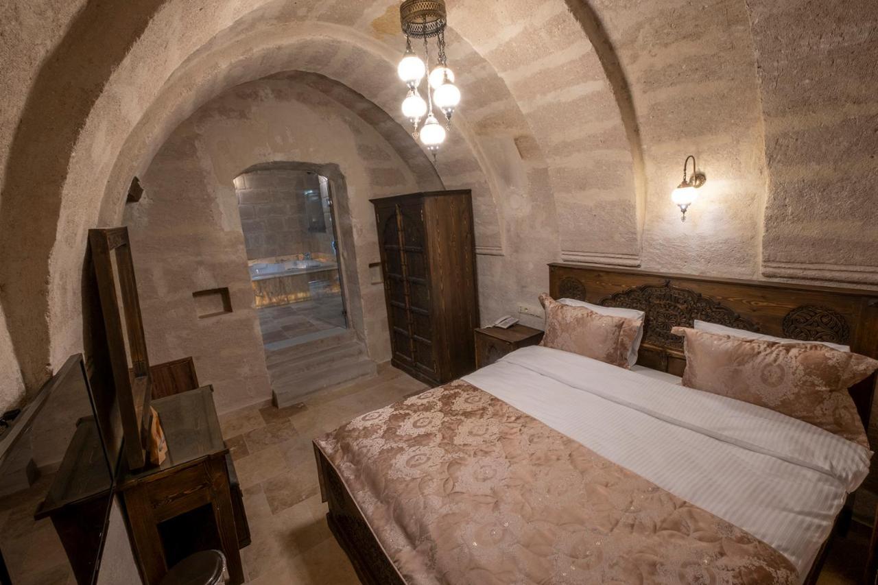 Underground Cave Suites Hotel Göreme Zewnętrze zdjęcie