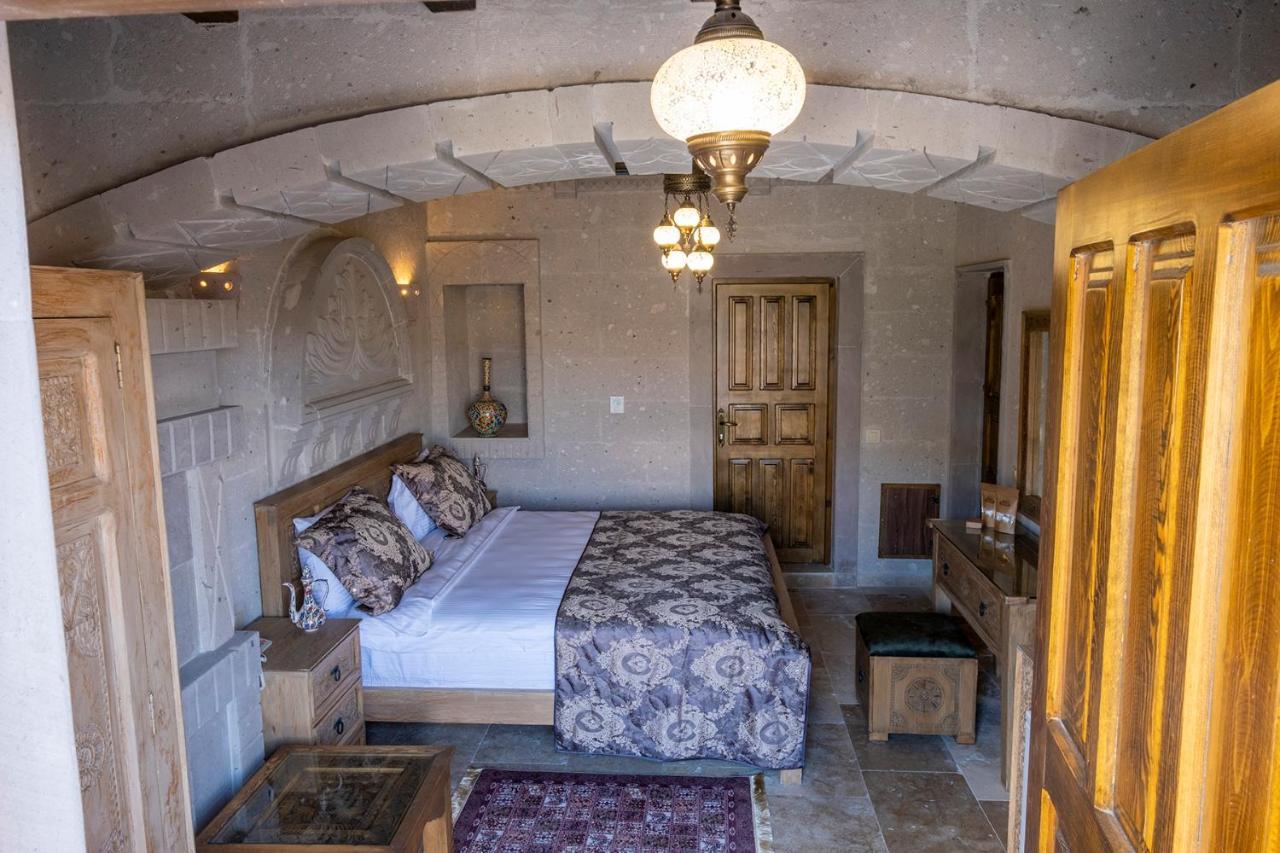 Underground Cave Suites Hotel Göreme Zewnętrze zdjęcie