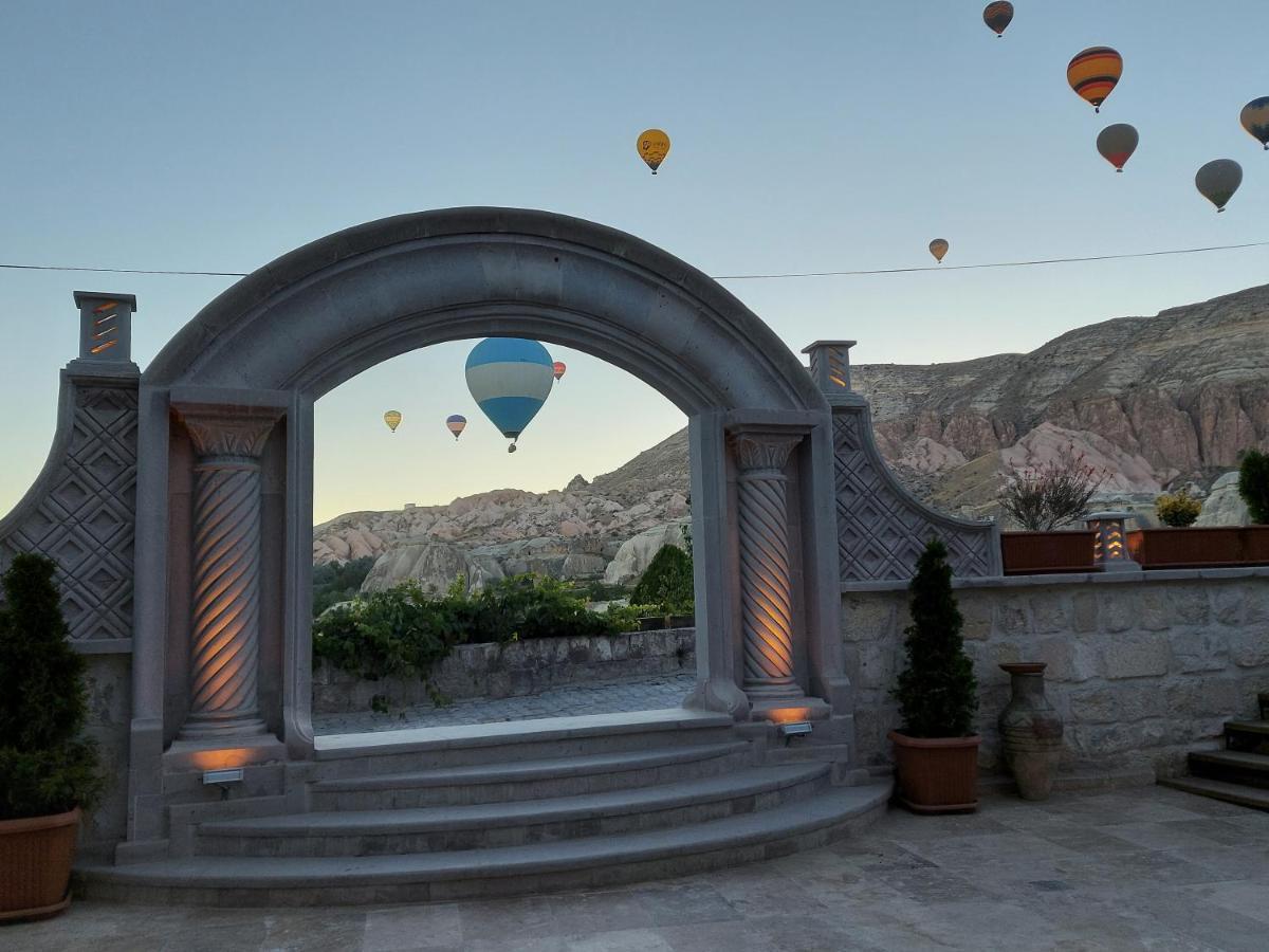 Underground Cave Suites Hotel Göreme Zewnętrze zdjęcie