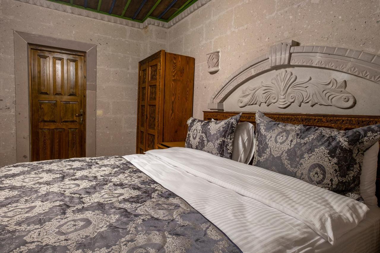 Underground Cave Suites Hotel Göreme Zewnętrze zdjęcie