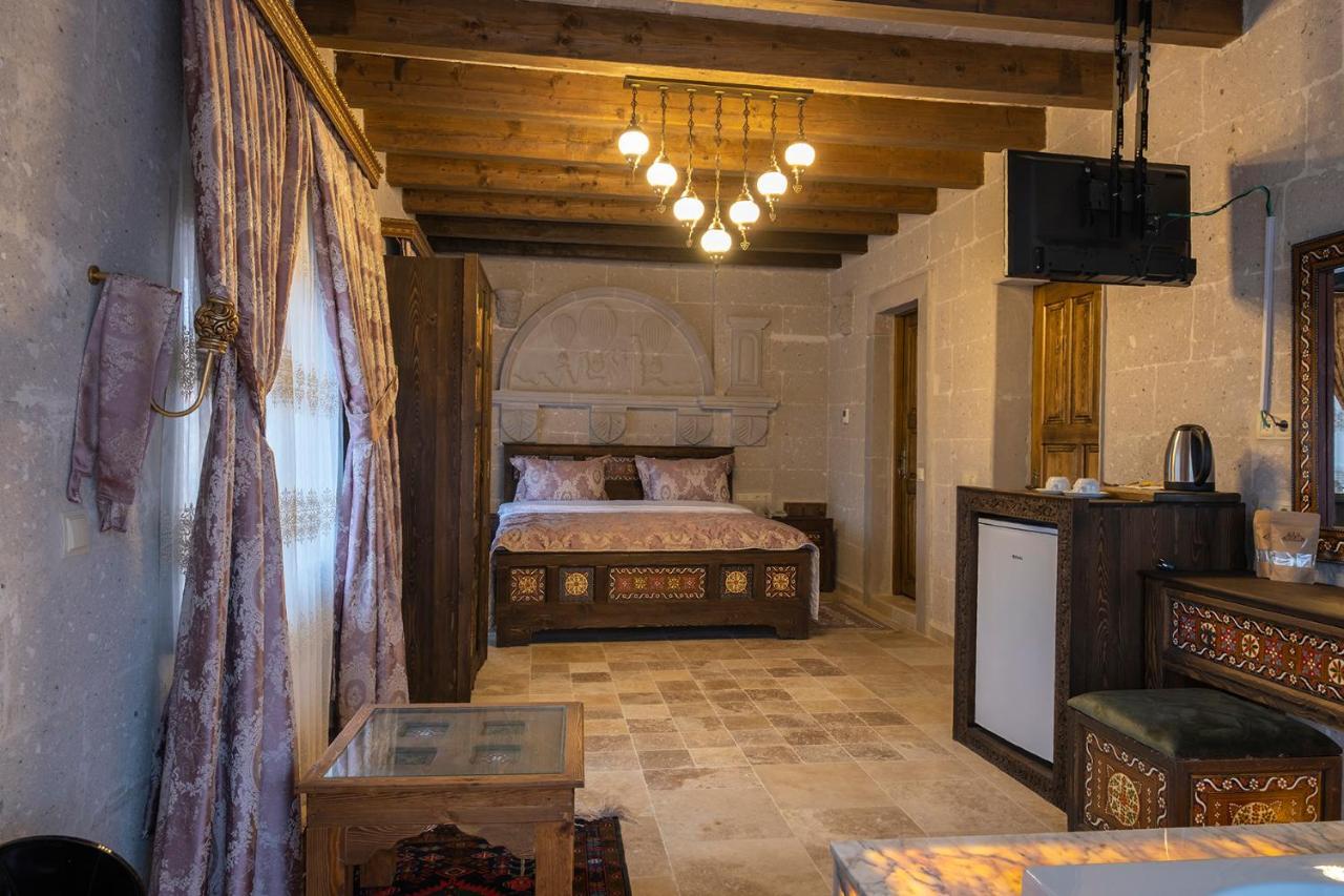 Underground Cave Suites Hotel Göreme Zewnętrze zdjęcie